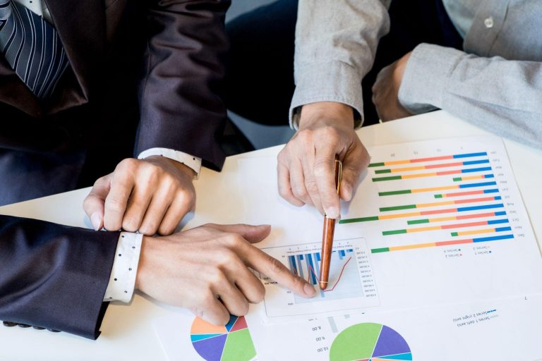 Market Participation: The Role of Beginner-Friendly Trading Platforms